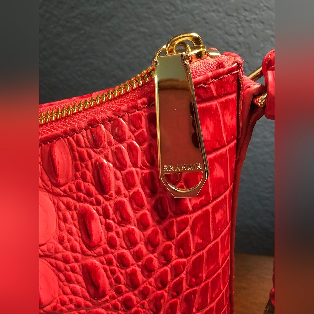 Crossbody - Picture 10 of 12